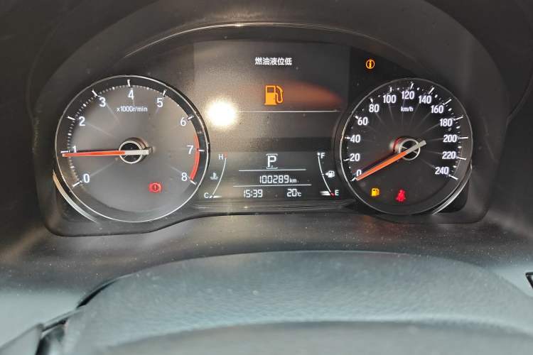 Used Honda Avancier 2017 240TURBO Two-Wheel Drive Comfort Version Odometer Close Up