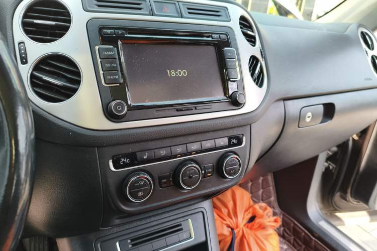 Used Volkswagen Tiguan 2015 1.8TSI Automatic Two-Wheel Drive Luxury Model