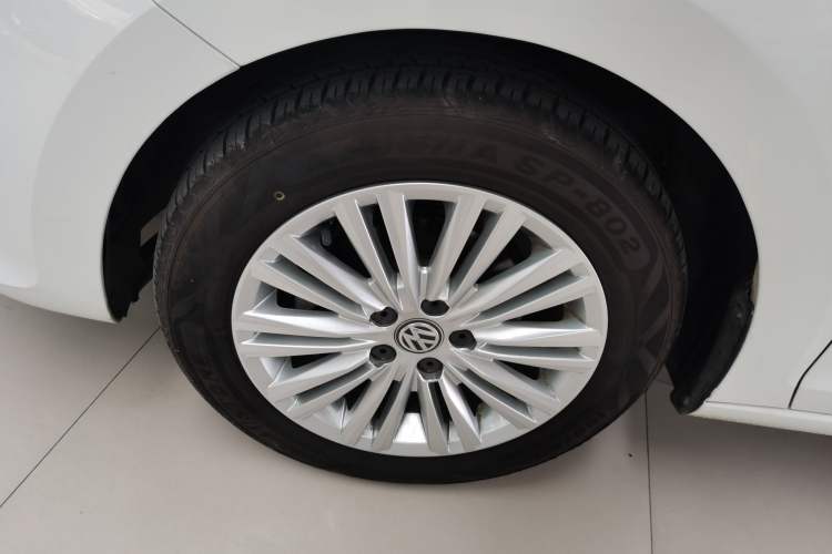 Used Volkswagen Santana 2019 1.5L Automatic Comfort Edition China VI Standard Left Front Wheel Hub