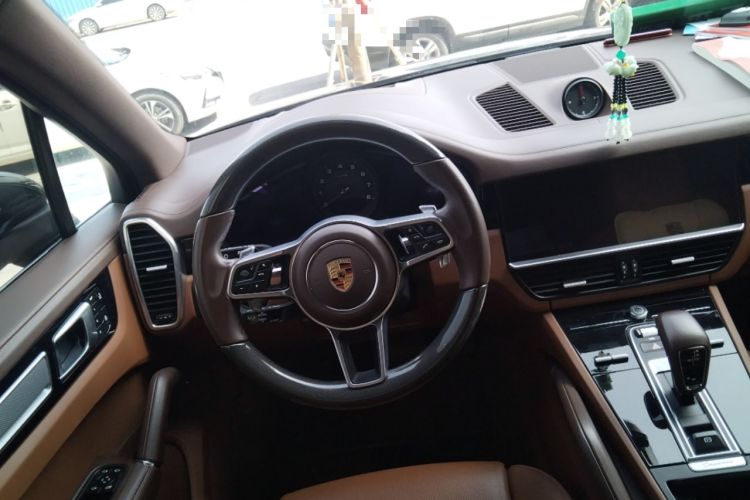 Used Porsche Cayenne 2023 Cayenne 3.0T Platinum Edition
