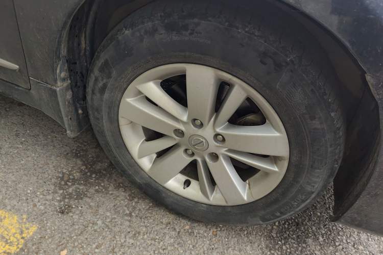 Used Nissan Teana 2011 2.0L XL Comfort Edition Right Front Wheel Hub
