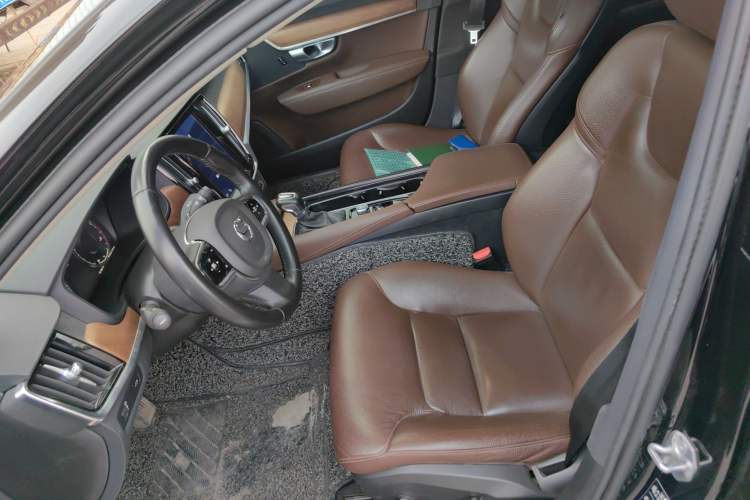 Used Volvo S90 2020 T5 Zhiyi Luxury Edition