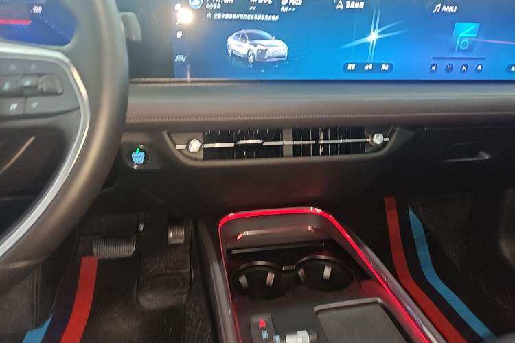 Used Ford Mondeo 2025 2.0T EcoBoost Ultimate Edition