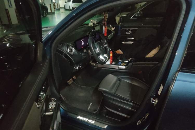 Used Mercedes-Benz GLB AMG 2021 AMG GLB 35 4MATIC Driver Seat