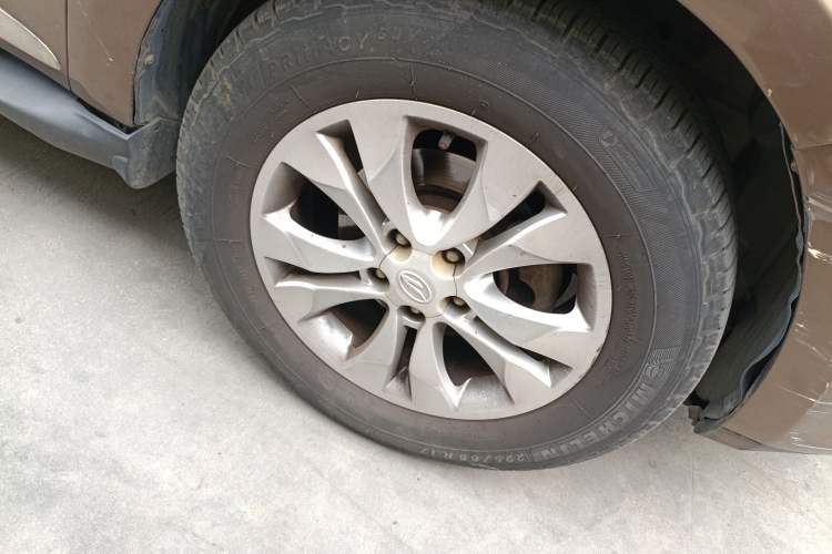 Used Land X5 2013 2.0T Manual Chuanling Edition
