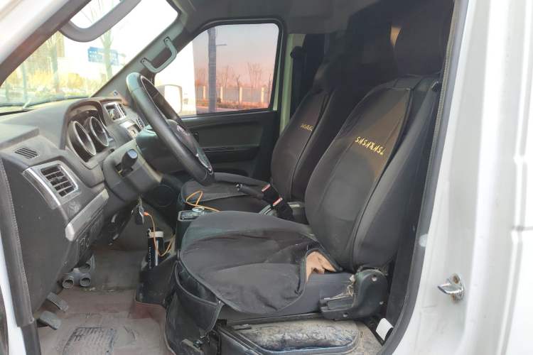 Used Foton Skyworth EV6 2023 Fast and Slow Charging Version
