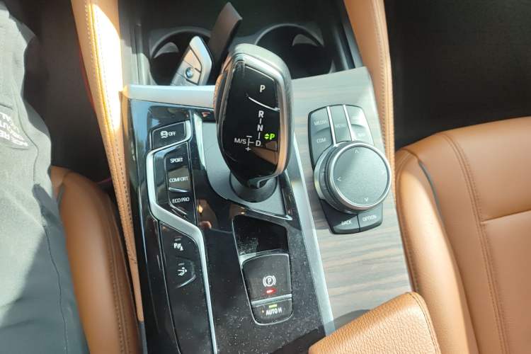 Used BMW 6 Series GT 2021 630i Luxury Design Package