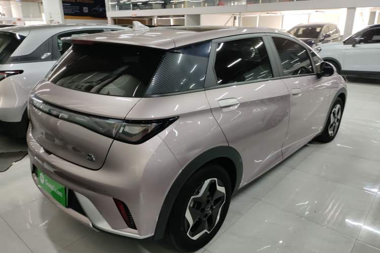 Used BYD Dolphin 2021 405 km Fashion Edition
