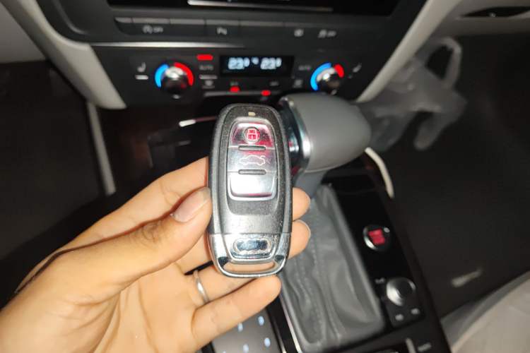 Used Audi A6L 2014 30 FSI Luxury Model
