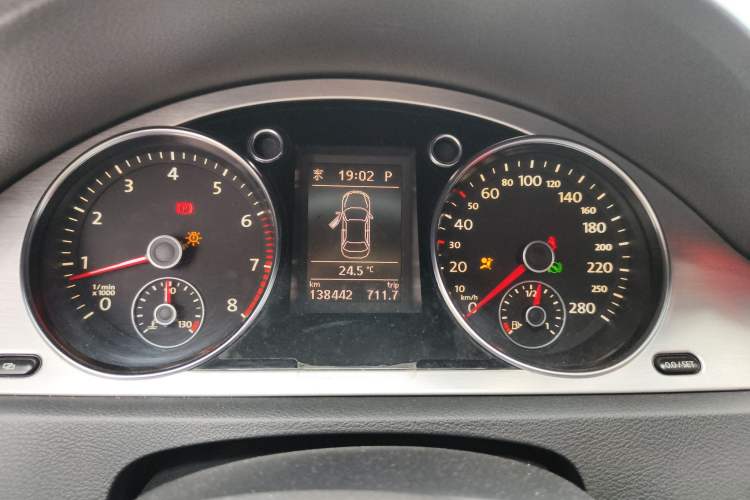 Used Volkswagen FAW-Volkswagen CC 2011 1.8TSI Luxury Model
