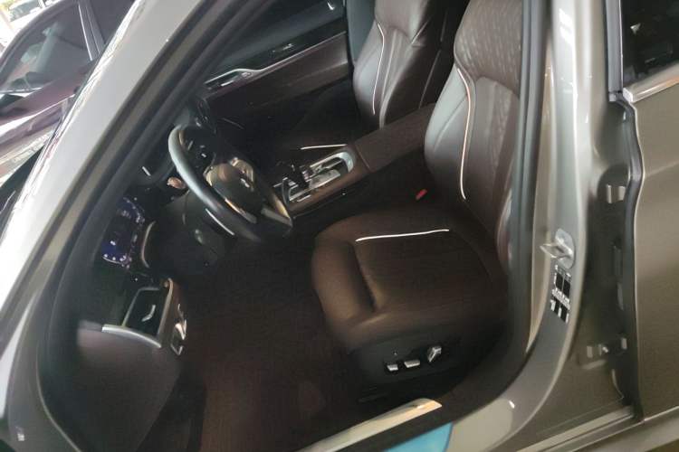 Used BMW 7 Series 2021 730Li M Sport Package