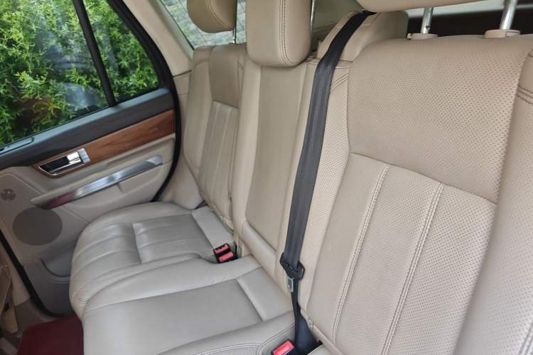 Used Land Rover Range Sport 2013 3.0 TDV6 Diesel Edition
