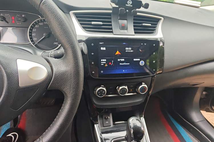 Used Nissan Sylphy 2019 1.6XV CVT Smart Connect Luxury Edition China V Standard Audio And AC Panel