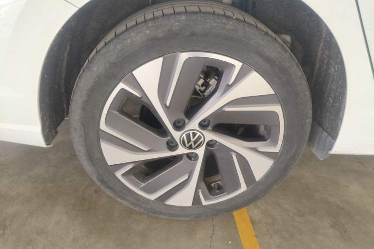 Used Volkswagen Bora 2023 300TSI DSG Prestige Edition
