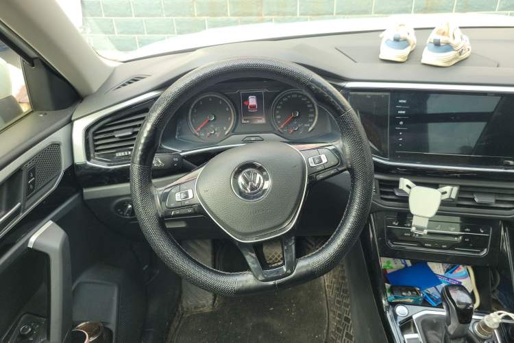 Used Volkswagen Tayron 2020 330TSI Two-Wheel Drive Luxury Smart Connectivity Version
