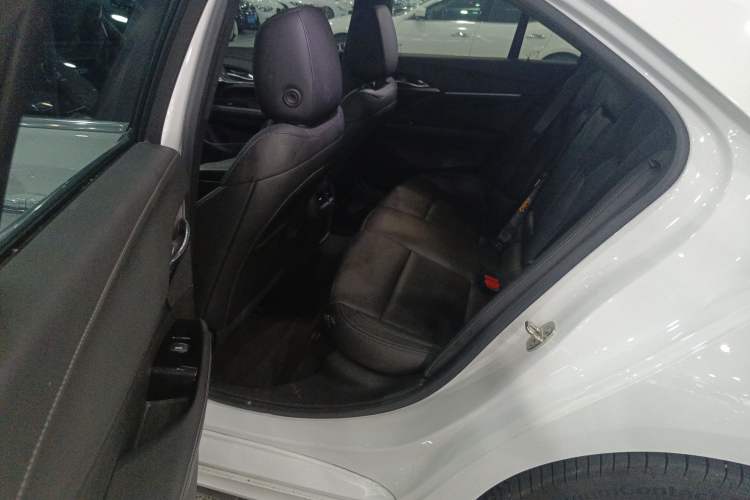 Used Cadillac CT4 2022 28T Luxury Edition Left Rear Seat