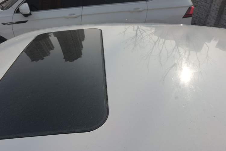 Used Volkswagen Polo 2016 1.6L Automatic Comfort Model
