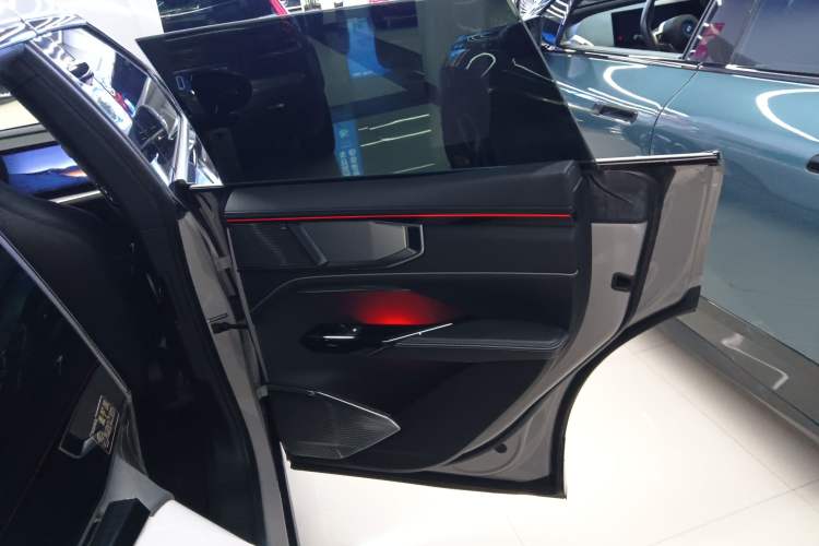 Used HiPhi Y 2023 560 km Pioneer Edition