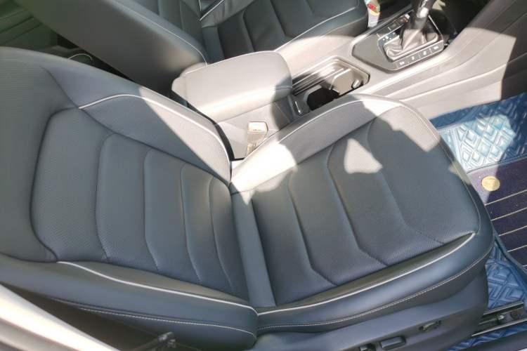 Used Volkswagen Tiguan L 2017 330TSI Automatic Two-Wheel Drive Flagship Edition