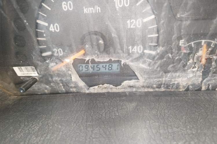 Used Dongfeng Xiaokang K17 2009 1.0L Base Version AF10-06 Odometer Close Up