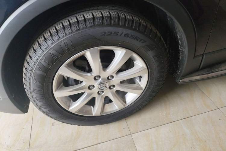 Used Buick Envision 2020 20T Two-Wheel Drive Luxury Model
