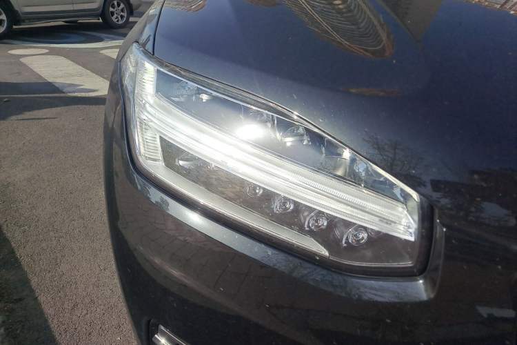Used Volvo XC90 New Energy 2023 T8 RECHARGE Luxury Prestige 7-Seater Right Front Headlight
