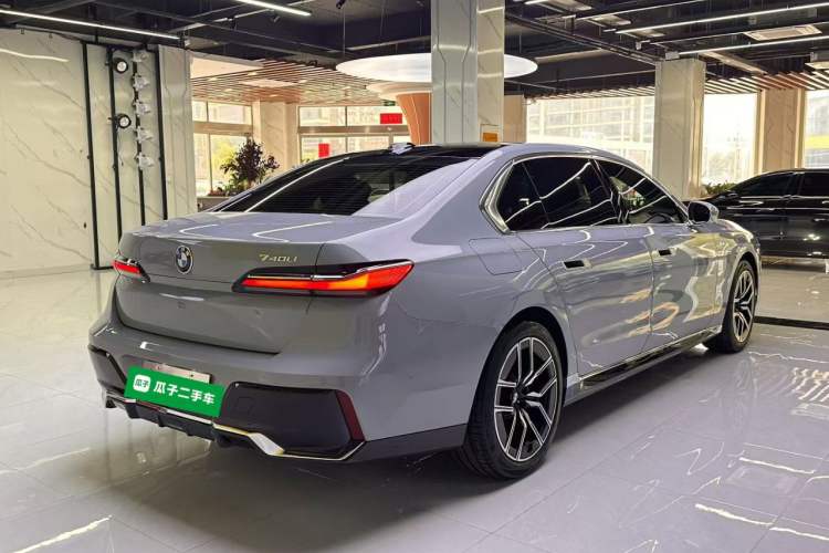 Used BMW 7 Series 2023 735Li M Sport Package
