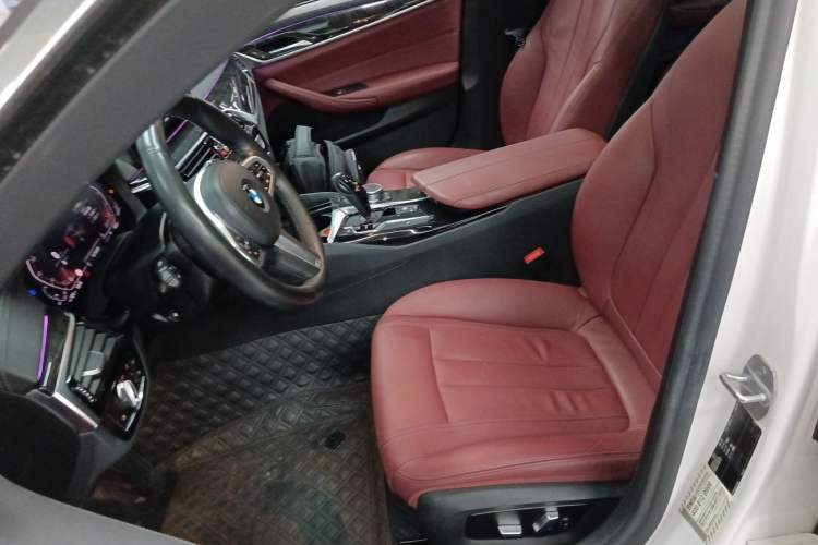 Used BMW 5 Series 2020 530Li Leading Model M Sport Package Left Front Seat