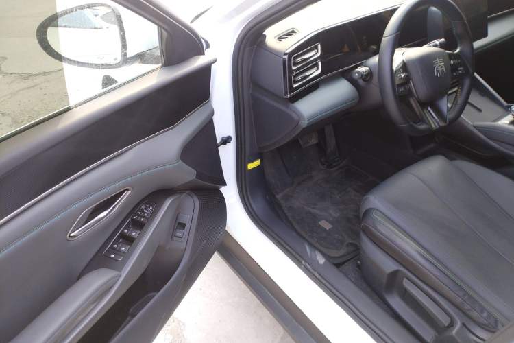 Used BYD Qin L 2024 DM-i 80KM Leading Model