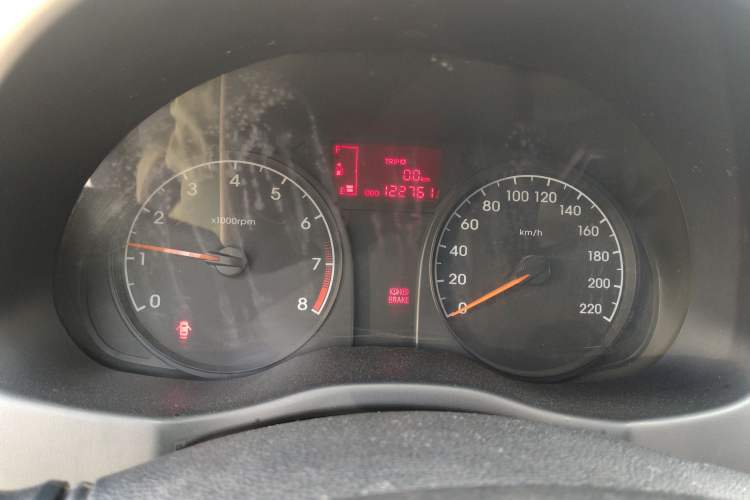 Used Hyundai Verna (older generation) 2014 1.4L Manual Smart GLS Trim Instrument Cluster