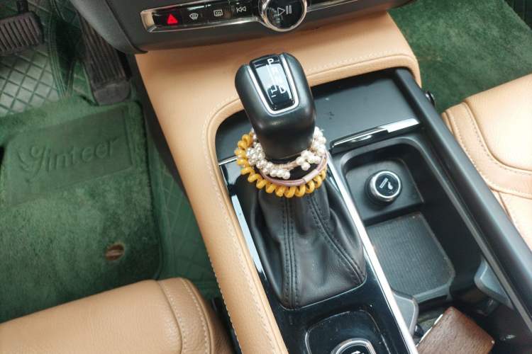 Used Volvo V90 2017 Cross Country T5 AWD Smart Range Edition