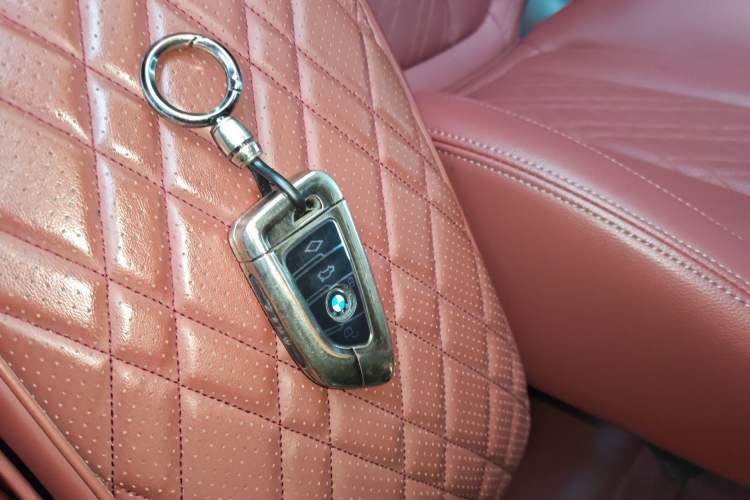 Used BMW X3 2023 xDrive25i M Sport Package Vehicle Key