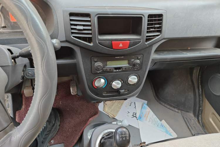 Used BAIC Weiwang 307 2014 1.2L Standard A12
