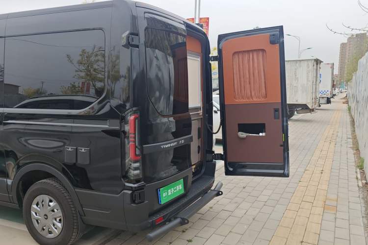 Used Ford Transit T8  Trunk