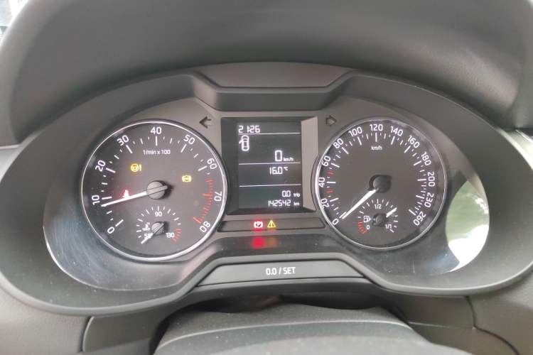 Used Skoda Octavia 2017 Classic Model 1.6L Manual Comfort Edition Instrument Cluster
