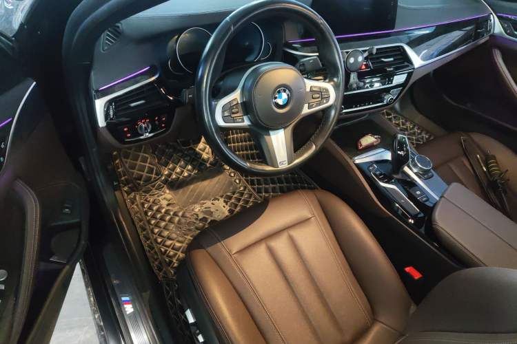 Used BMW 5 Series 2018 525Li M Sport Package Driver Seat