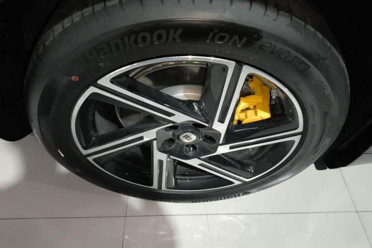 Used Xiaomi Auto YU7 2025 Ultra-Long Range Rear-Wheel Drive Version