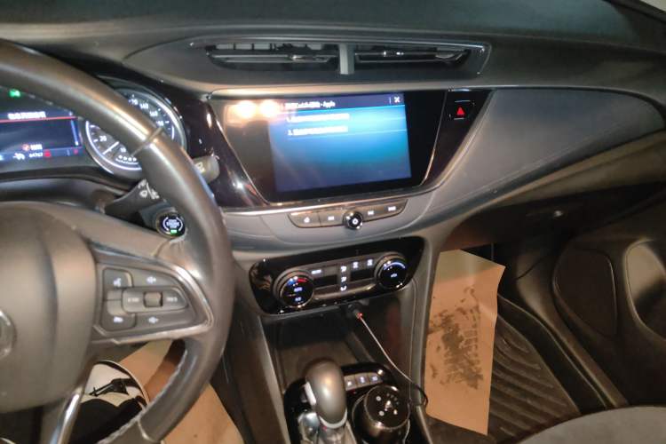 Used Buick Encore GX 2020 20T CVT Two-Wheel Drive Luxury Version
