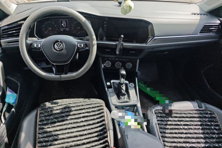 Used Volkswagen Sagitar 2020 280TSI DSG Comfort Version China VI Standard Center Console