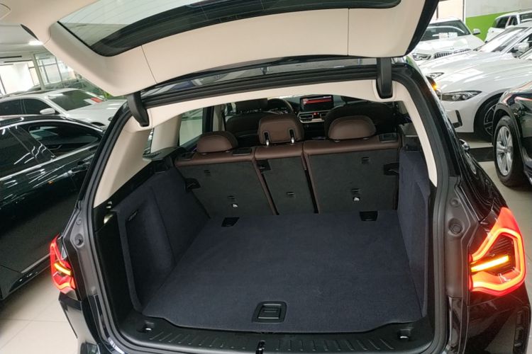 Used BMW X3 2023 xDrive25i M Sport Package Trunk