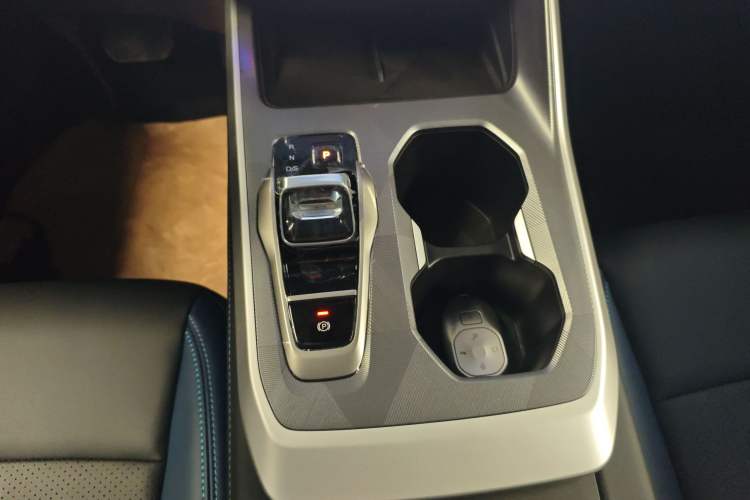 Used GAC Trumpchi GS3 2026 Model Shadow Speed 270T Enjoyment Edition
