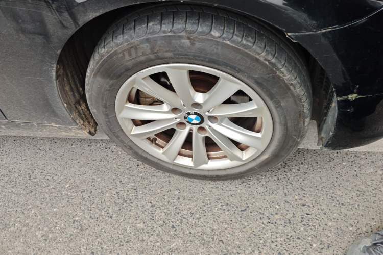 Used BMW 5 Series 2014 520Li Elegant Model