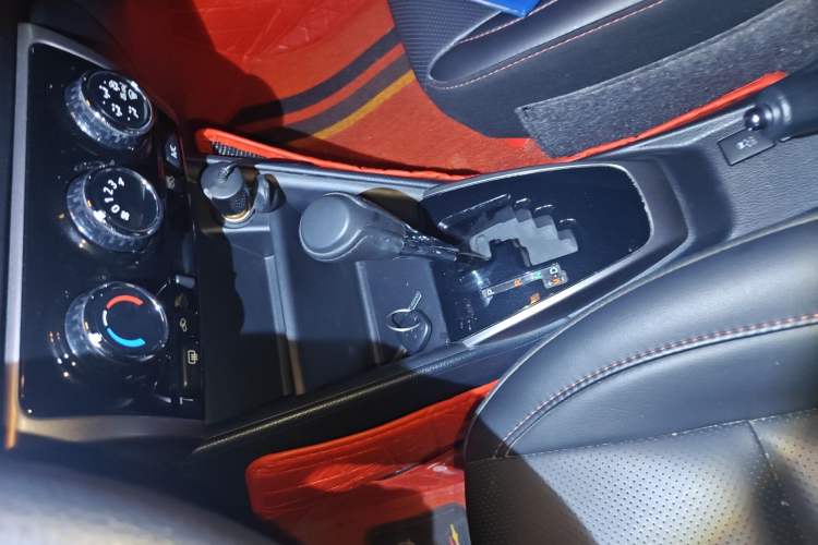 Used Toyota YARiS L Zhi Xuan 2022 X-Trail 1.5L CVT Luxury PLUS Edition