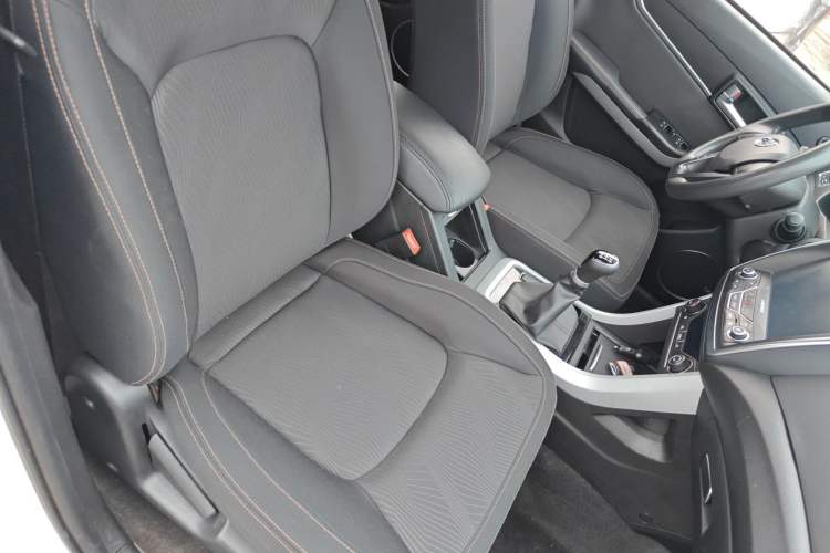 Used Land X5 2016 Plus 1.5T Manual Enjoyment Edition
