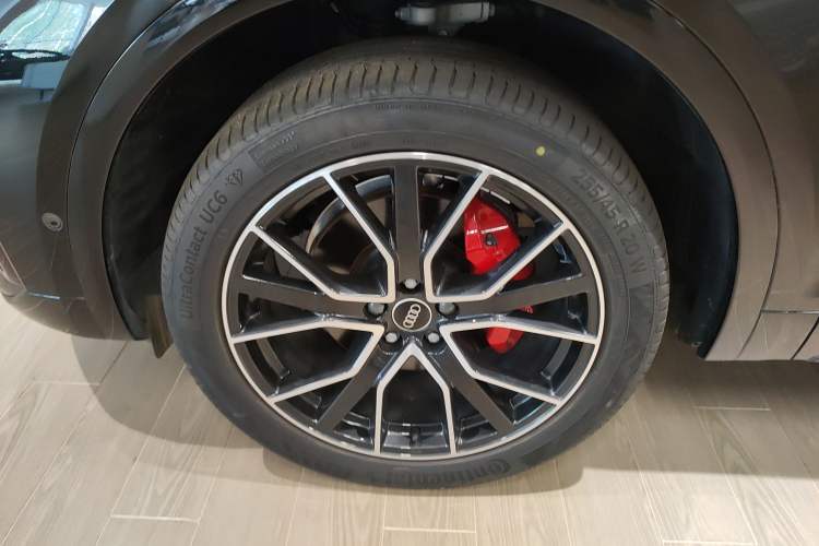 Used Audi Q5L 2024 45 TFSI Luxury Dynamic Model Exterior 4