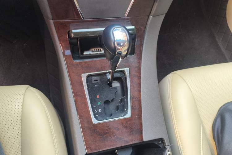 Used Lexus ES 2010 240 Elegant Edition
