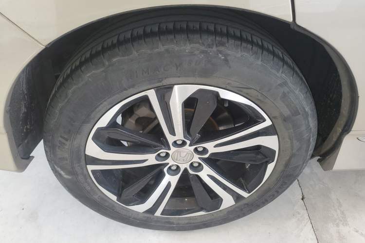 Used Honda UR-V 2017 370TURBO 2WD Prestige Edition China V Right Rear Wheel Hub