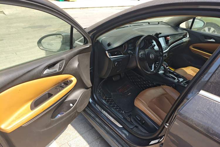 Used Buick Verano 2015 Sedan 20T Dual-Clutch Flagship Model