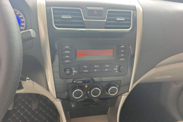 Used FORTHING S500 2017 1.5L Manual Elite Model