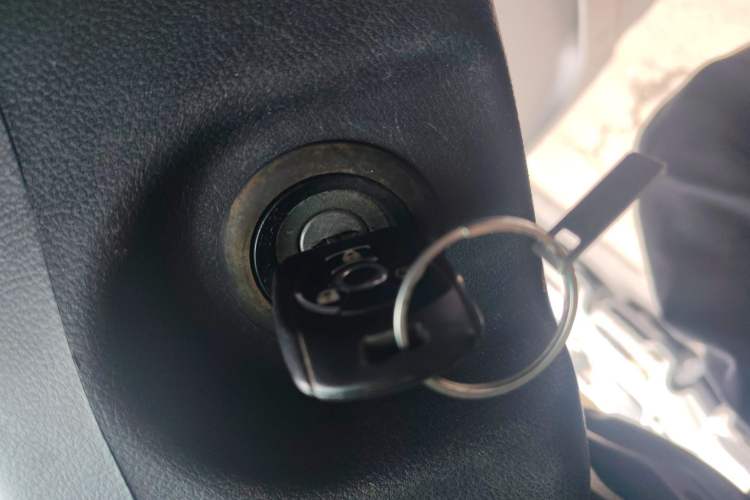 Used FORTHING Lingzhi 2018 M3 1.5L 5-Seat Base Model
